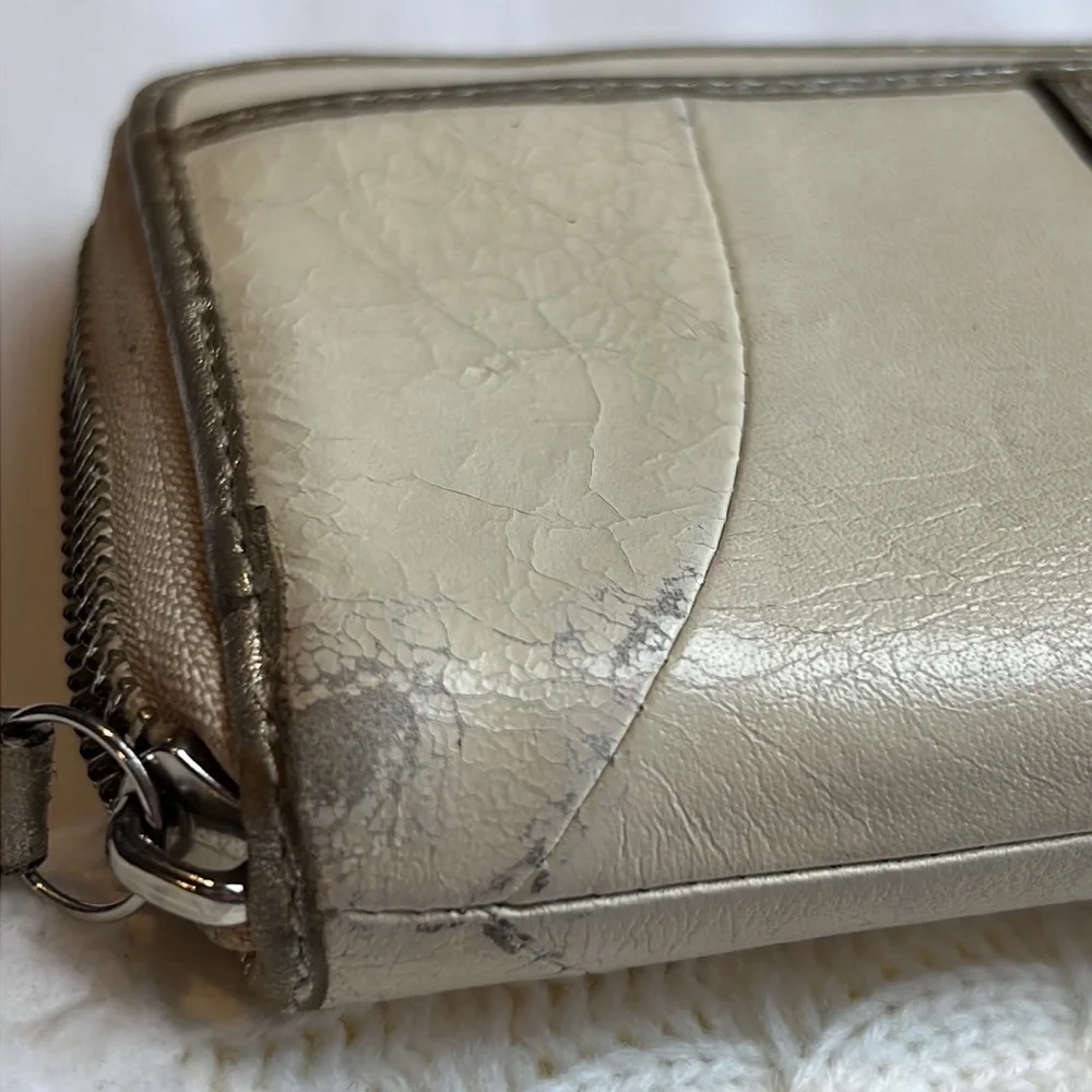 Coach large Gold & Cream Tan Two Tone wallet